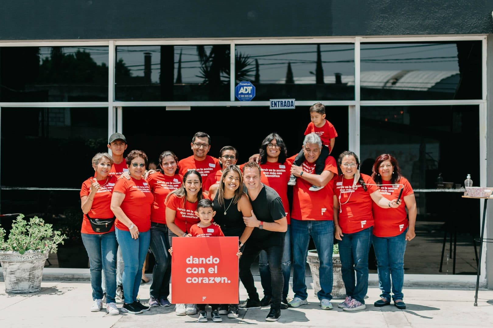 Dando con el Corazón